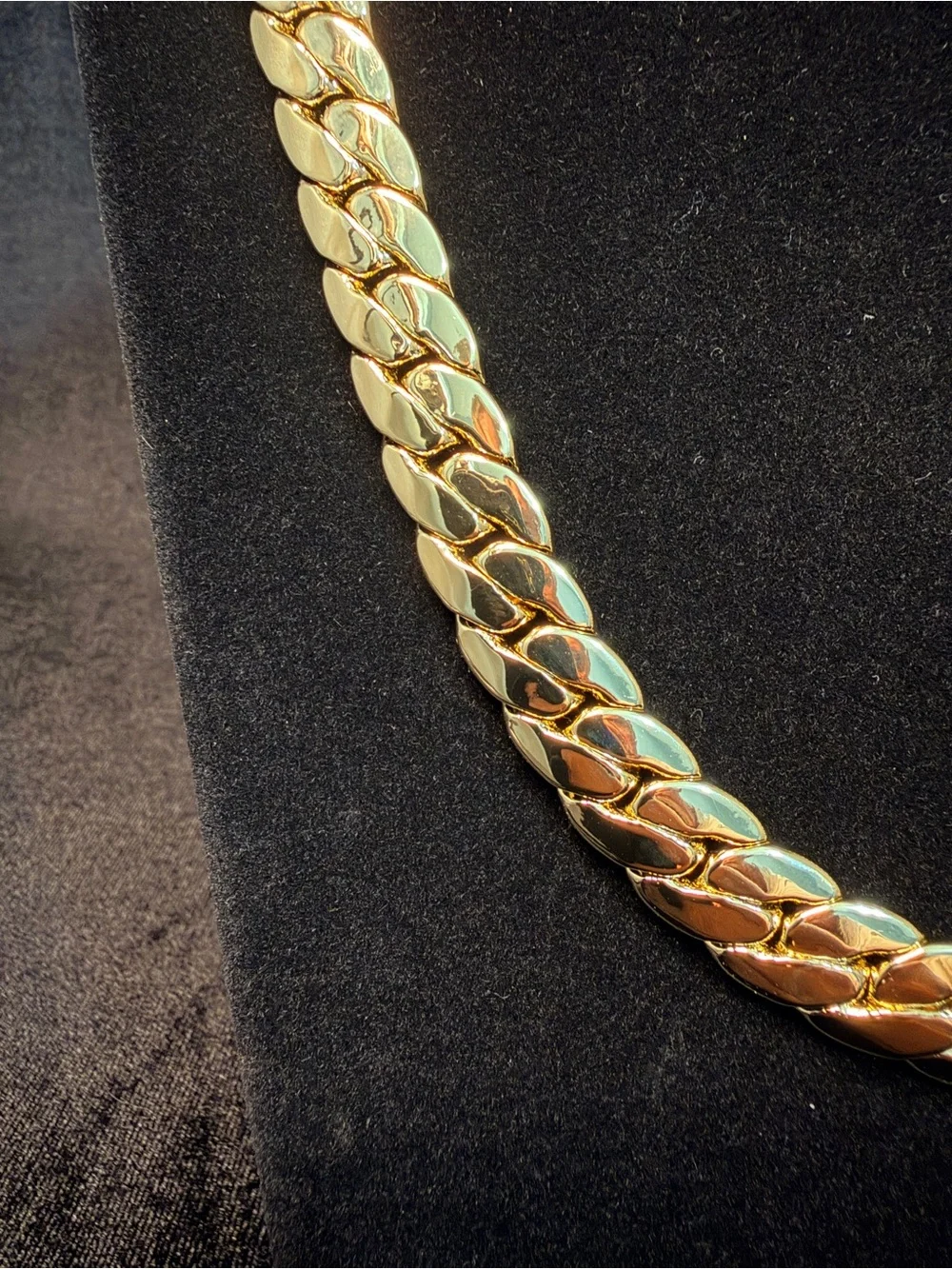 Miami Cuban 24in 11.5MM 14k Gold filled necklace. Hypoallergenic. Brand New.
